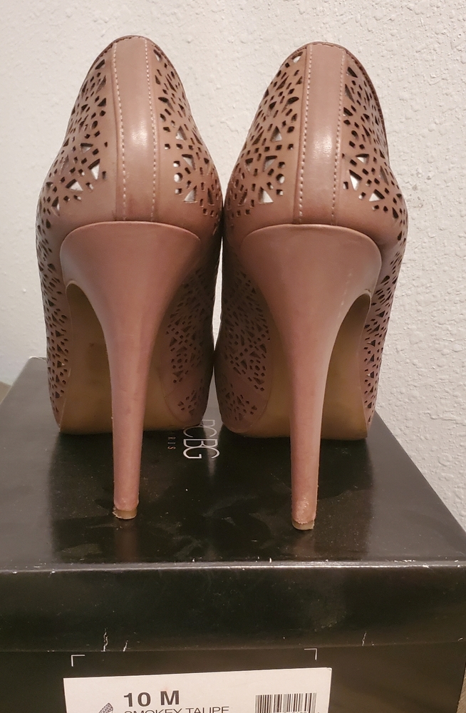 BCBG Leather Platform Pump